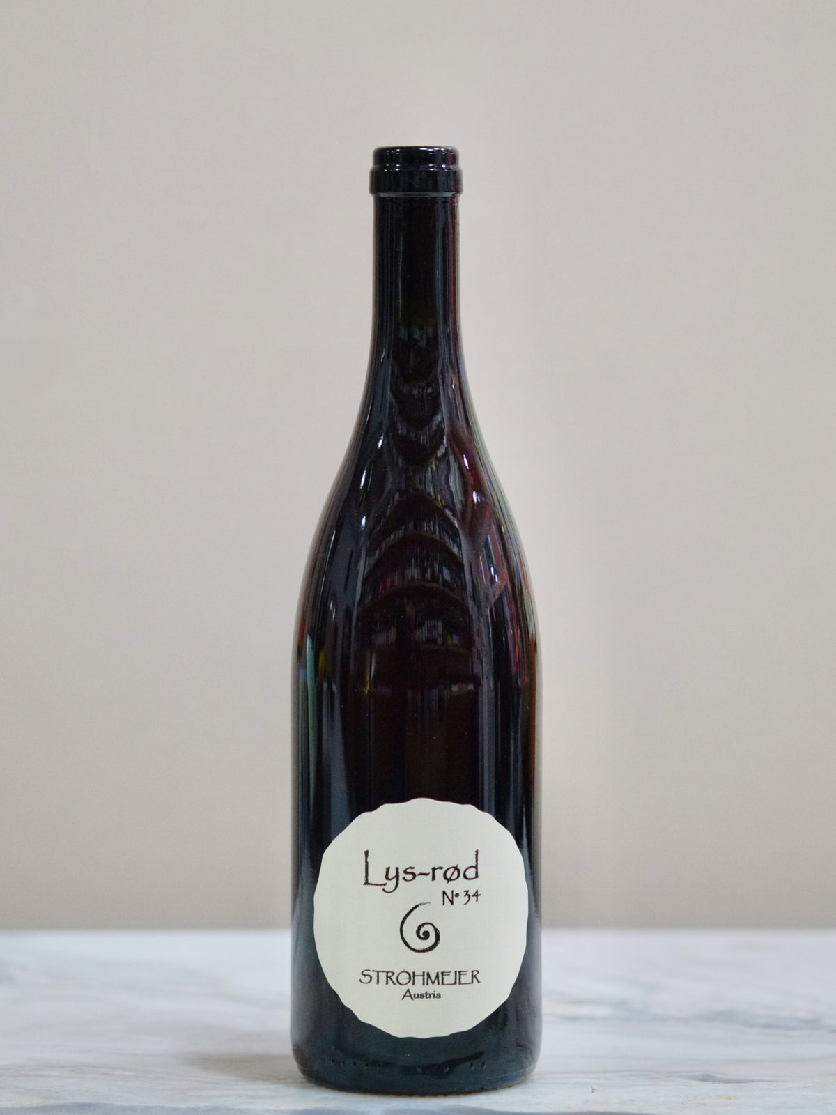 Strohmeier - Lys-rød No. 34 2023 - Chenin Chenin